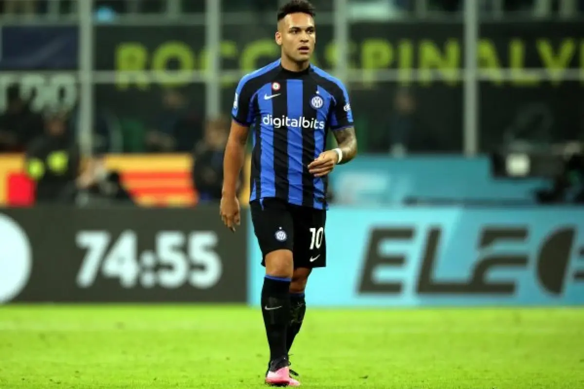 lautaro-martinez-inter-po-ogromnym-wysilku-siegnal-po-mistrzostwo-serie-a-2025-26
